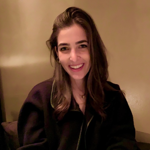 Meet your Posher, Julie - Picture 1 of 1